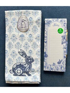 Kitchen Gift Set 2 Towels 1-Magnetic Note Pad & Pen Bunny Blue Rabbit Toile NEW